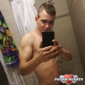 Adamek1998